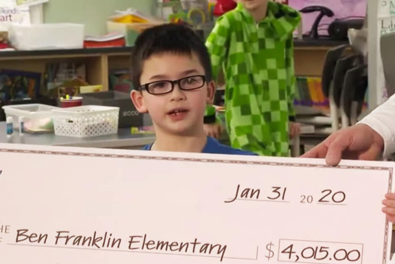 Boy pays lunch debt with DIY keychains.